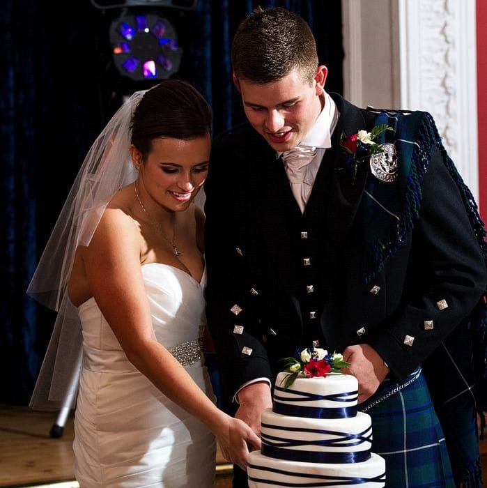 524 Wedding Sarah Jane and Jamie Edinburgh Royal Scots 699x700 1 Getting Married in Denmark